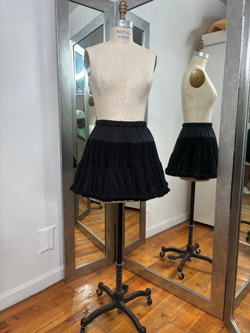 American Apparel Black Short Flared Mini-Skirt, Size Small